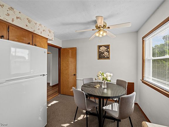 5th image of 4757 Summer Ln