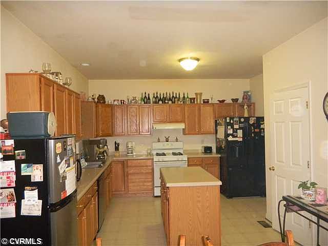 2nd image of 2049 Pruett Ct