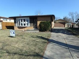 161 Constance Ln, Chicago Heights, IL