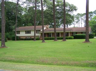 805 W 2nd St, Ocilla, GA 31774