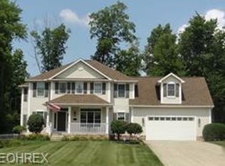 181 Laurel Hills Ln, Canfield, OH 44406