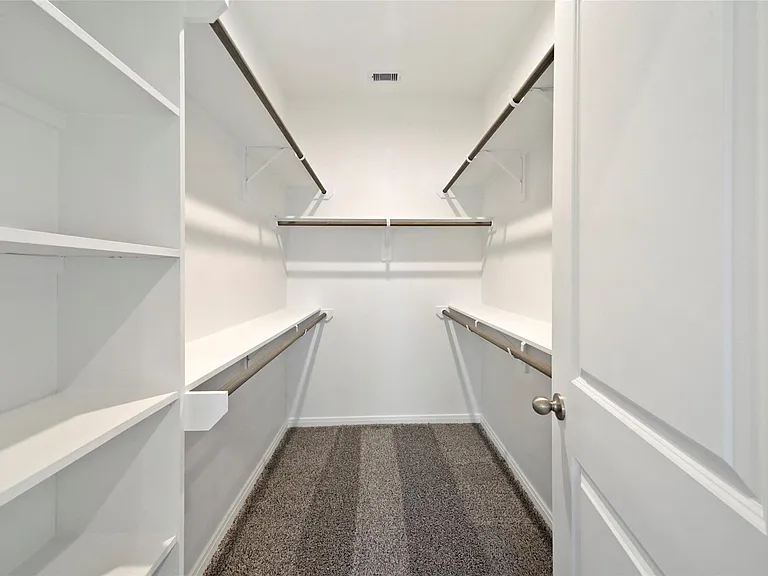 11703 Eclipse Dr — Photo 16