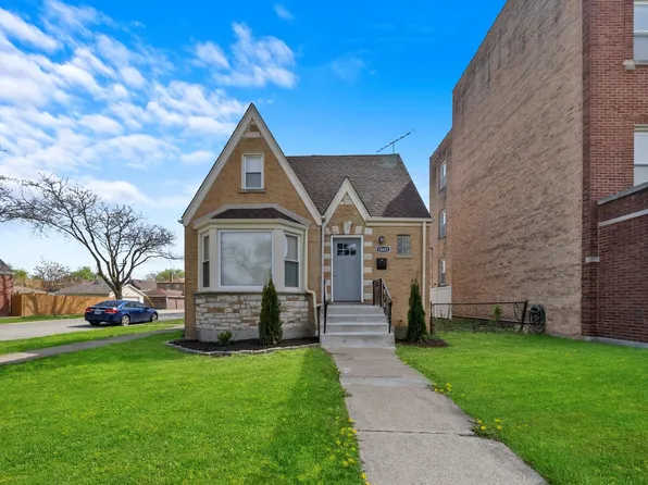 10601 S Prairie Ave, Chicago, IL 60628