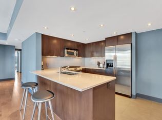 1205 Hastings St W #2104, Vancouver, BC V6E 4T7