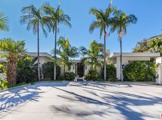 660 Club View Dr, Los Angeles, CA 90024