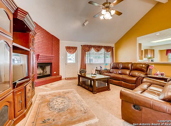 3rd image of 2517 Kline Cir