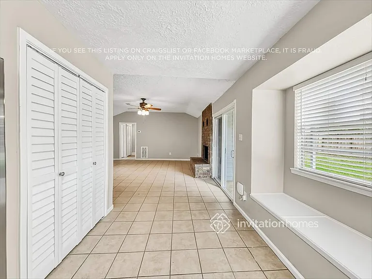 2902 Early Turn Dr — Photo 7