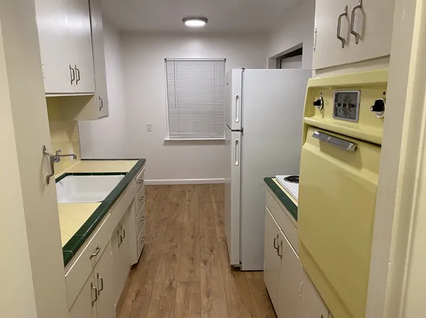 205 Avery Ln, Los Gatos, CA 95032