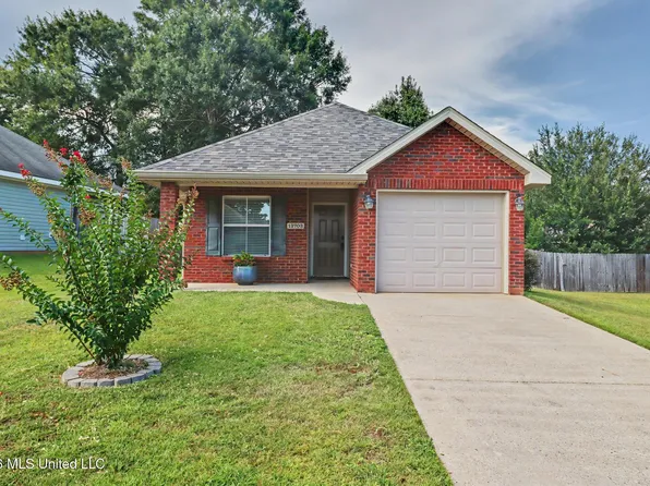 13703 Churchwood Dr, Gulfport, MS 39503