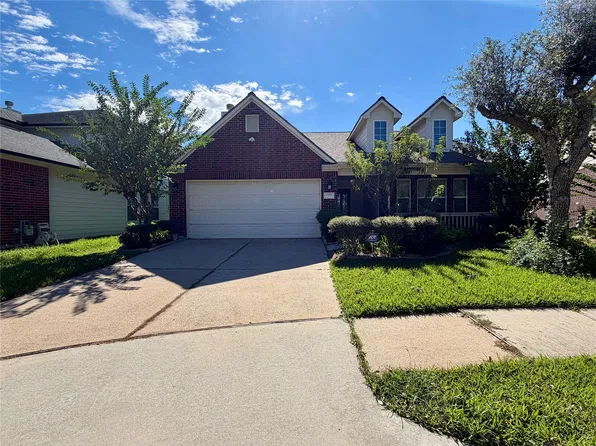 6315 S Wintersage Ln, Houston, TX 77066