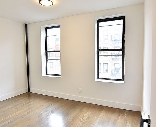5th image of 522 W 161st St APT 1