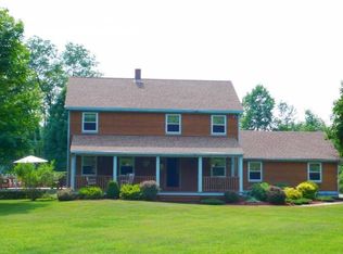 341 Governor Hunt Rd, Vernon, VT 05354