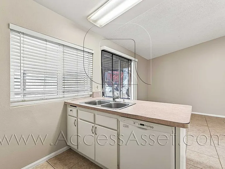 29650 Mira Loma Dr — Photo 11