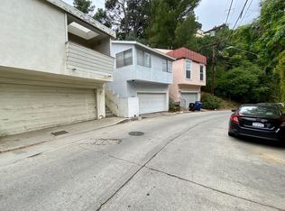 8861 Lookout Mountain Ave, Los Angeles, CA 90046