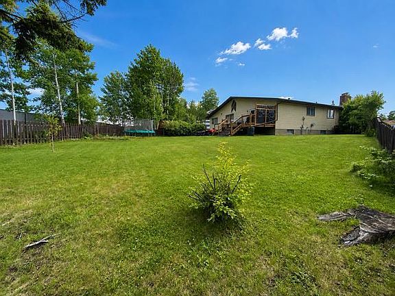2nd image of 146 Fuller Pl