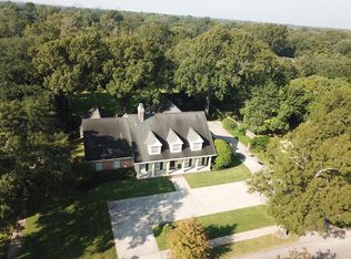 2601 Bernhardt Dr, Port Arthur, TX 77642