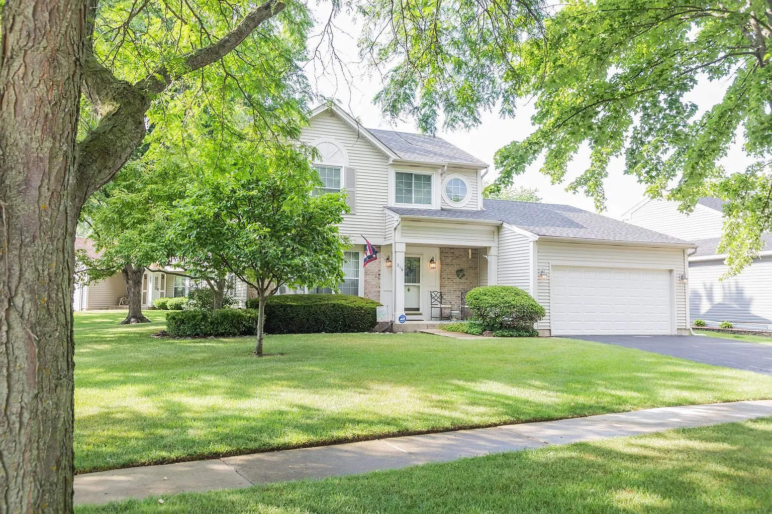 216 Dickens Trl photo 1