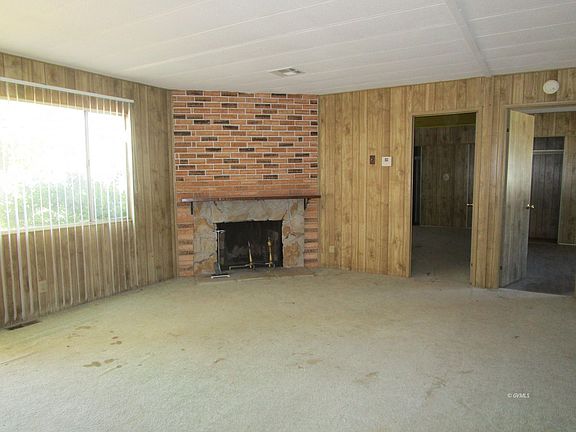 3rd image of 4086 S Dry Gulch Dr