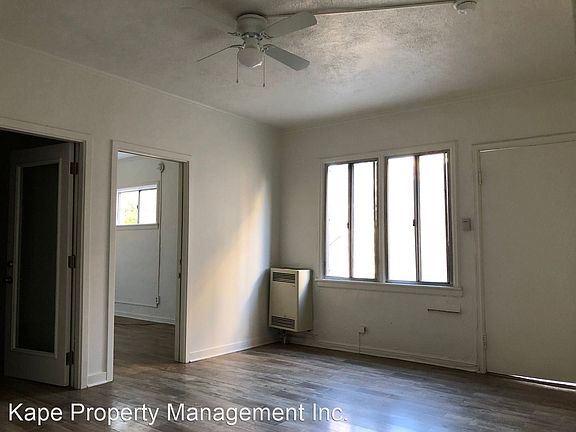 5th image of 1403 W 35th St #9316628