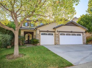 28961 Raintree Ln, Santa clarita, CA 91390
