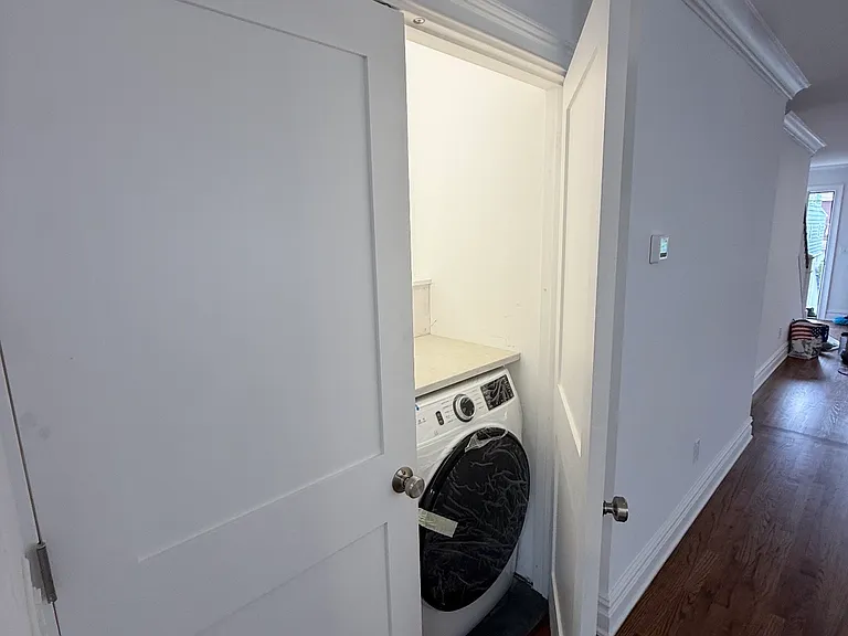 140 Rockwell St #140 — Photo 19