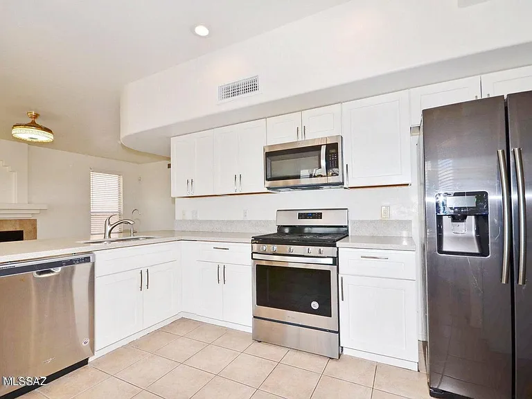 11281 N Chynna Rose Pl — Photo 13