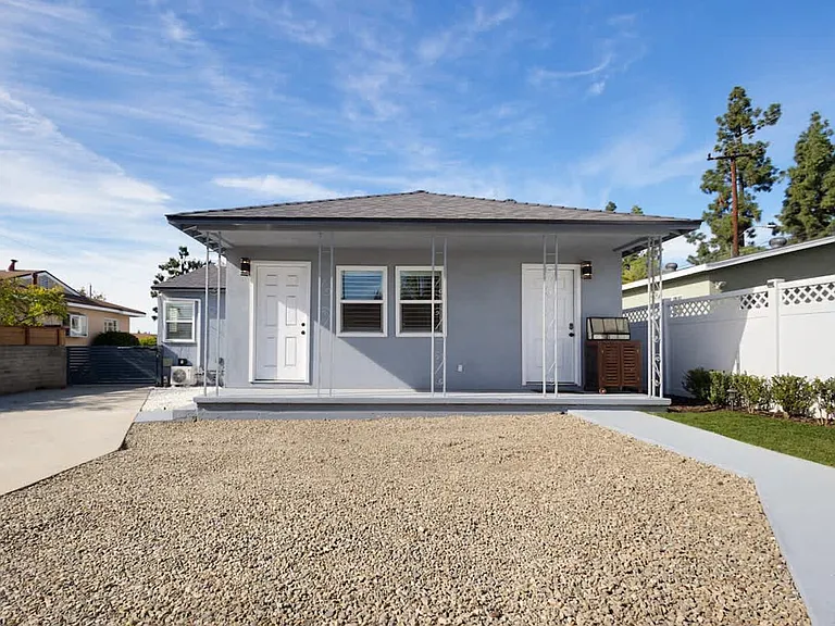 Shepherd Dr — Photo 7