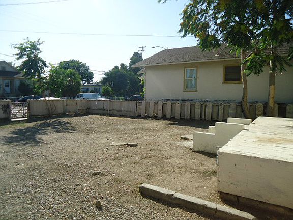 3rd image of 886 S Almaden Ave