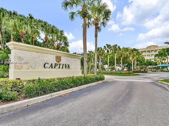 2nd image of 10710 NW 66th St APT 506