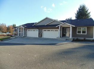 9412 Division Ln SW, Tacoma, WA 98498