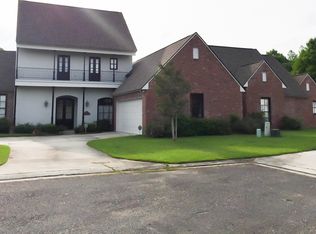 37228 Ski Side Ave, Prairieville, LA 70769