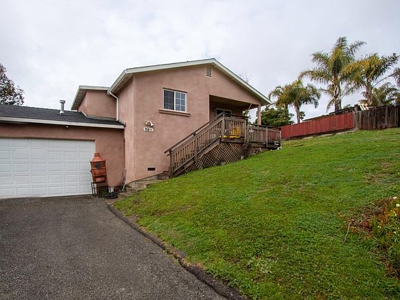 4th image of 156 Casillas Ave