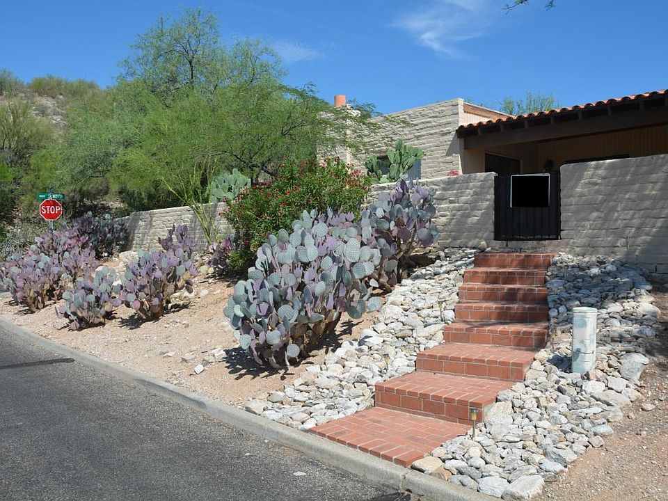 1st image of 5660 E Paseo Del Cenador