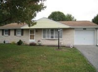 2251 Sycamore Rd, York, PA 17408