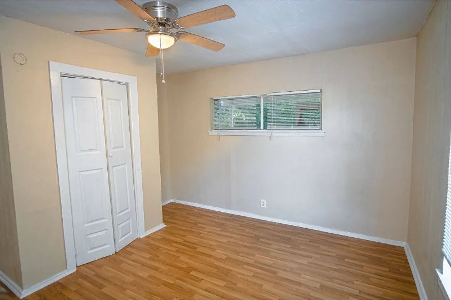 Happy and Convenient Home Near Downtown — Photo 4