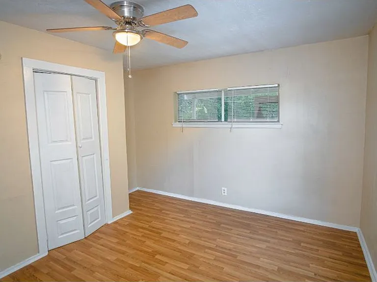 1435 Gibbs — Photo 14