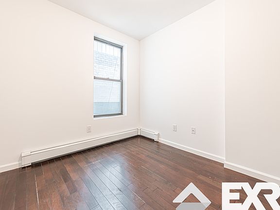 4th image of 463 Dekalb Ave #4