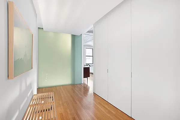 Rented by Compass | media 22