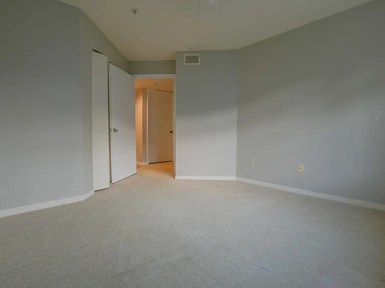 7270 Westpointe Blvd #920 — Photo 45