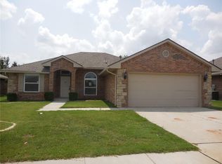 2126 Melody Dr, Edmond, OK 73012