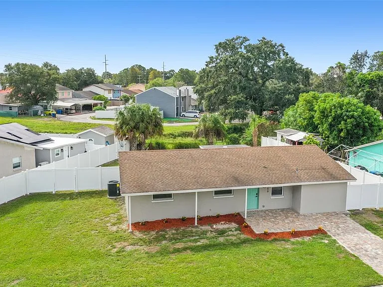6408 Yosemite Dr — Photo 17