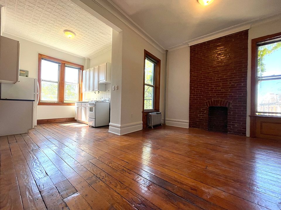 1st image of 356 Union St APT 13
