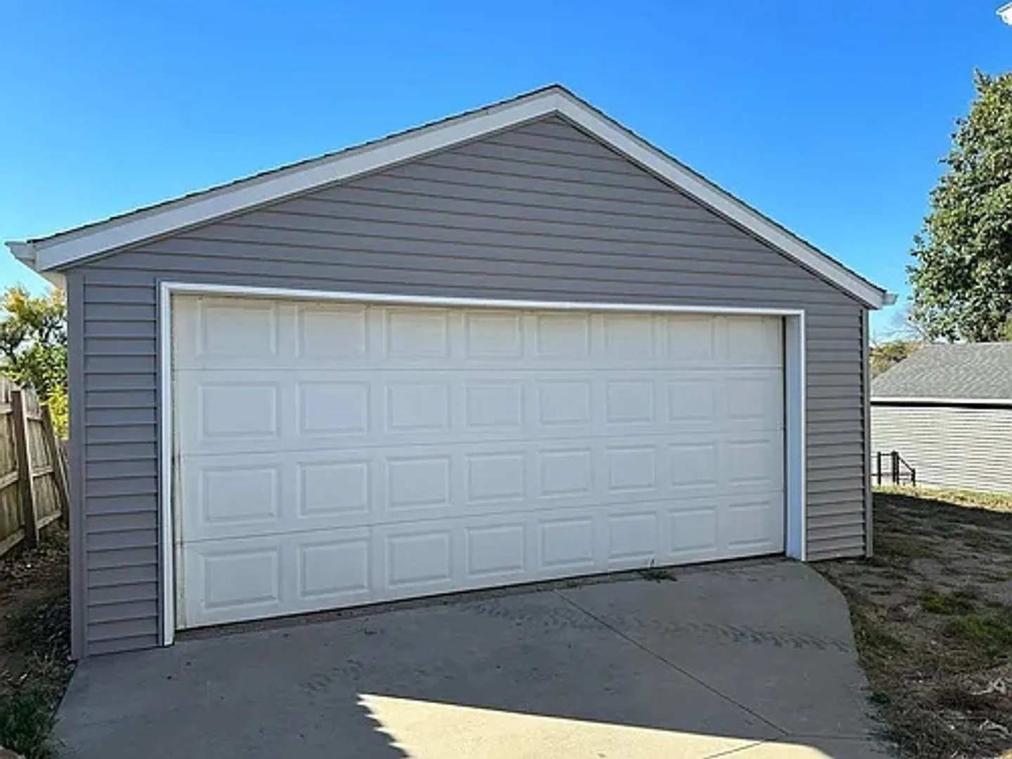 1517 9th Avenue SW - Cedar Rapids — Photo 3