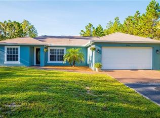 3952 27th Ave NE, Naples, FL 34120