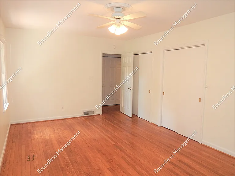 1033 Scott Blvd — Photo 13