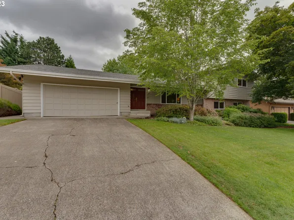 1017 SE 102nd Ave, Vancouver, WA 98664