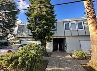 1198 Laurel St APT B, San Carlos, CA 94070