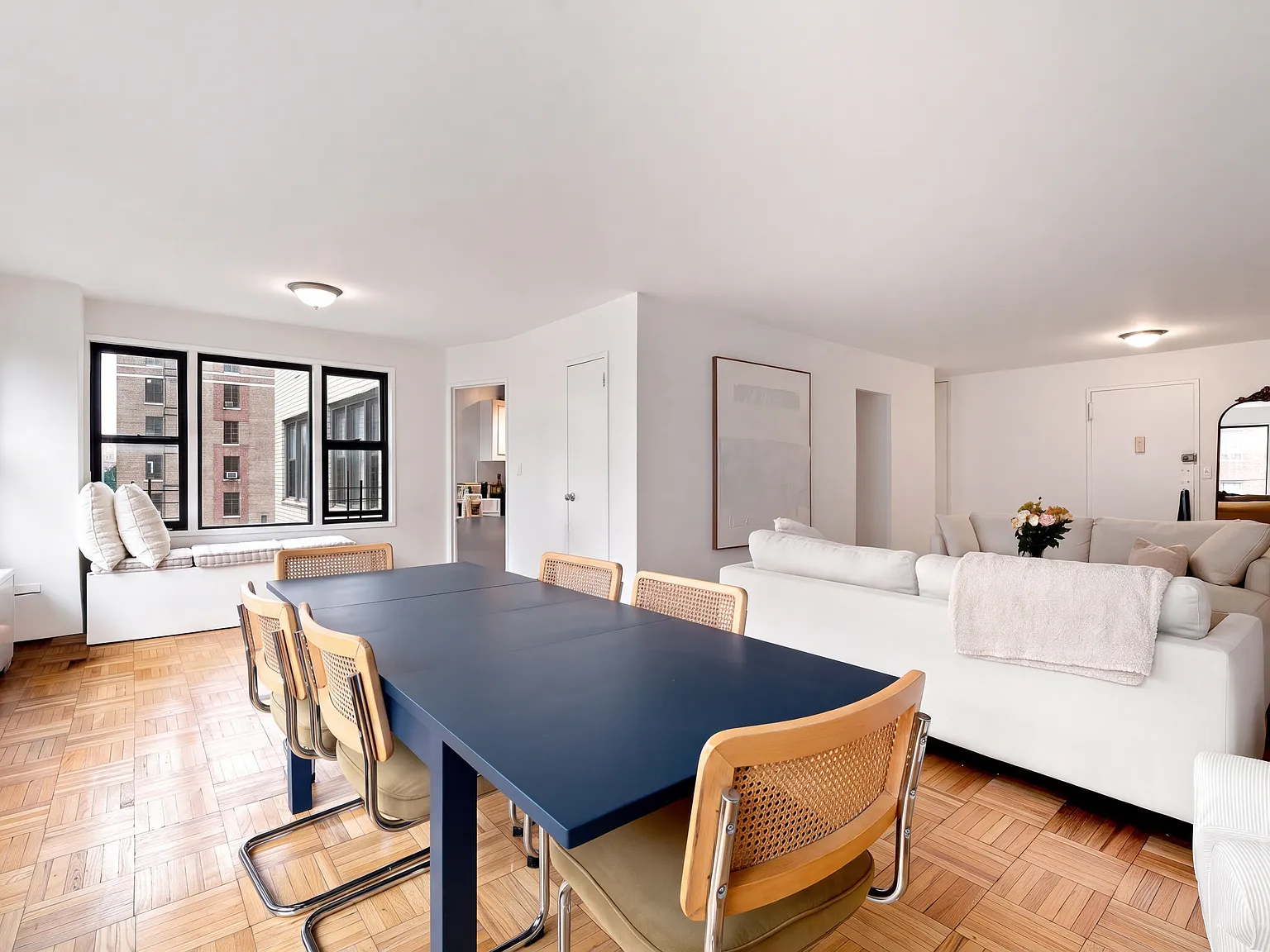 355 East 72nd Street — Photo 3