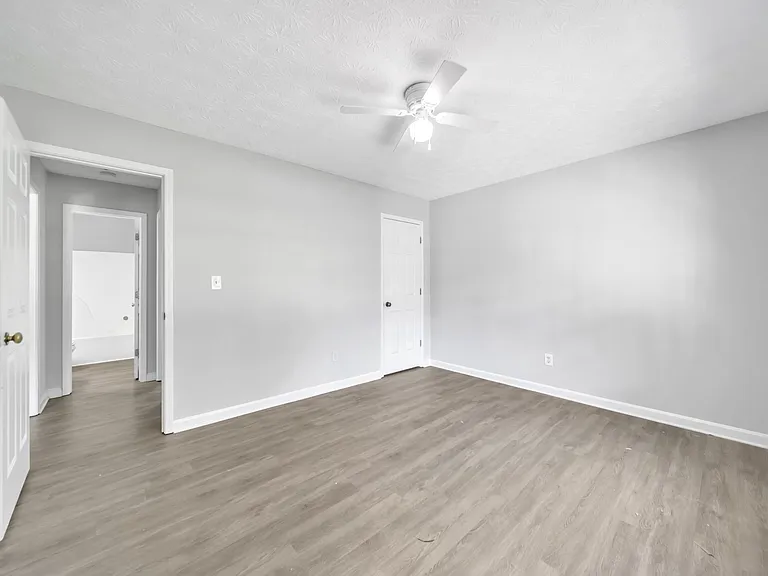 608 Wood Ridge Dr — Photo 23
