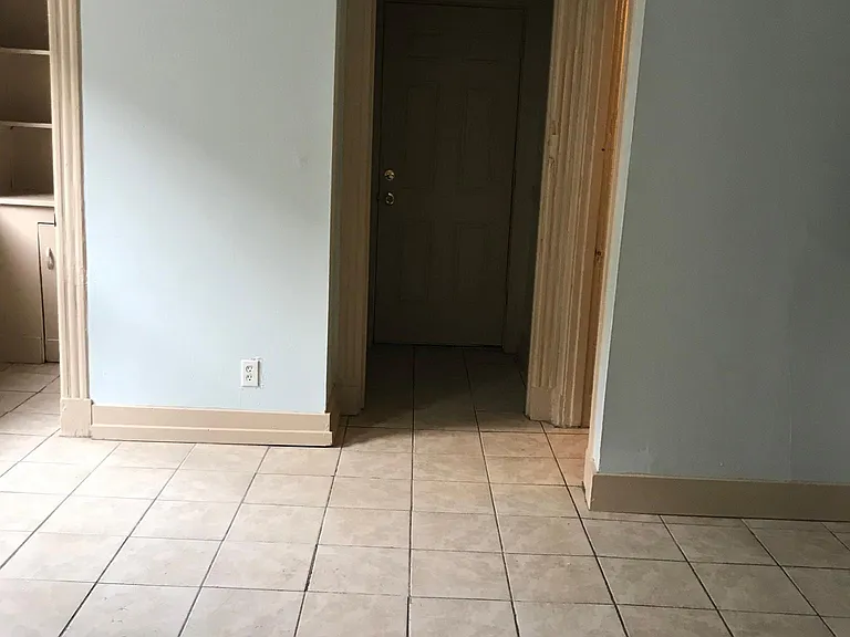 44 Bond St #1E — Photo 6